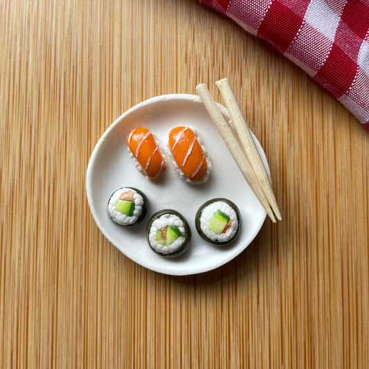 Food magnet - sushi magnet, sushi roll magnet, home decor, kitchen decor, fridge magnet, miniature food, miniature food,