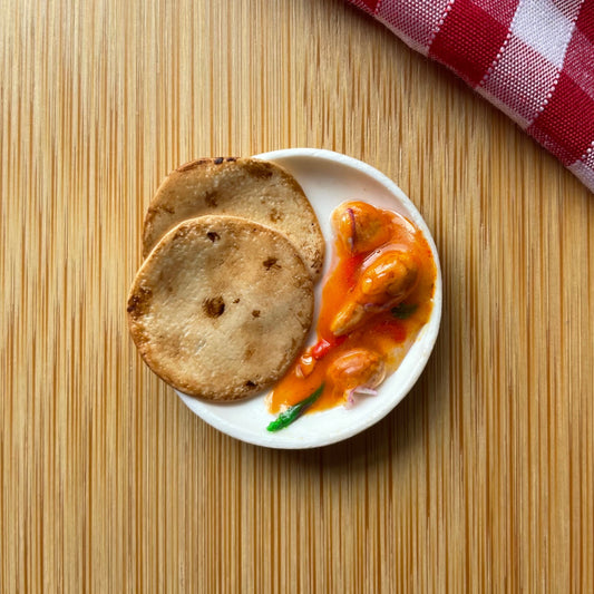 Food magnet - Naan roti with chicken curry magnet, home decor, kitchen decor, fridge magnet, miniature food, miniature food,