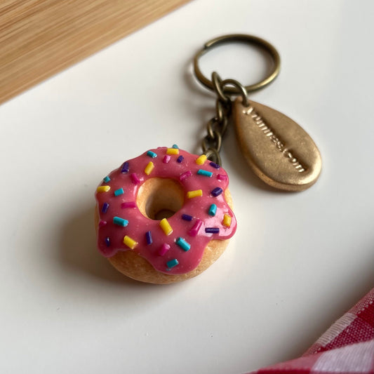 Strawberry glazed donut keychain, donut charm, cute donut keyring, novelty keychain , polymerclay charm, clay keyring, realistic food charm